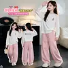 Conjunto de Roupas de Outono para Meninas 2026 Novo Estiloso Crianças de Tamanho Médio e Grande Camiseta de Manga Longa Moletom de Primavera e Outono Calça de Perna Larga Conjunto de Duas Peças