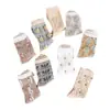 Nuevos calcetines para mujer estilo retro de cancha medias altas calcetines de felpa con relieve tridimensional calcetines de algodón floral estilo ins otoño e invierno