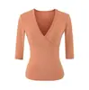 Camiseta de Manga Corta con Cuello en V para Mujer, Estilo Chica Picante Americana, Verano, Nicho, Versátil, Moda Casual, Temperamento Sexy, Elegante, Top que Reduce la Edad
