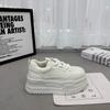 Zapatos de Mujer con Suela Gruesa Primavera 2025 Nuevos Mocasines que Aumentan la Altura Zapatos Blancos de Moda Zapatos de Plataforma Súper Populares Zapatos de Verano Estilo Papá