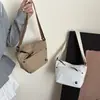 Bolso Cruzado de Moda para Mujer 2025 Nuevo Estilo Simple de Un Hombro Ultraligero Nicho de Alta Gama Versátil Exquisito Bolso Pequeño para Viajeros