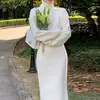 Vestido Suéter Gola Alta de Comprimento Médio com Casaco, Comprimento no Joelho, Estilo Elegante Pequeno Perfume, Vestido de Tricô para Camadas Internas para Mulheres, Outono e Inverno