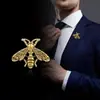 Broche de Traje de Alta Gama Transfronterizo Joyería para Traje de Hombre Accesorios de Pin para Cuello Flor de Cuello para Mujer Insignia Decorativa de Abeja de Moda