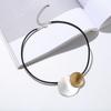 Collar corto de cadena corta con borlas redondas cepilladas de moda europea y americana de Amazon, protección del medio ambiente, joyería para mujer