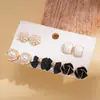Conjunto de Dez Peças de Brincos Quadrados com Flor e Laço em Pérola com Gotejamento de Óleo Estilo Europeu e Americano, Brincos da Moda Retro Simples de Alta Qualidade