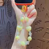 Corrente de chaveiro com contas de celular de amor de desenho animado criativo, pingente de bolsa fofo para mulheres, chaveiro, pequeno presente, atacado