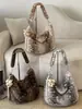 Elegante Bolsa de Tote de Felpa Xiaomi de Gran Capacidad y Alto Valor para Mujer 2026 Otoño Nuevo Bolso Retro de Hombro Único Bolso para Viajes
