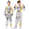 Traje de performance em equipe para o Dia das Crianças de meninos e meninas: Fantasia de astronauta piloto espacial "A Terra Errante" para crianças