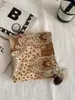 2026 Colgante de Borla para Año Nuevo Bufanda Cuadrada Ropa Artística Retro Combinación Bufanda Delgada de Seda Protección para el Cuello Bufanda Estilo Celebridad Nueva