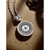 Nuevo Collar Redondo de Concha con Números Romanos para Mujer, Cadena Clavicular de Lujo Ligero de Nicho para Pareja con Colgante de Zircón de Resina