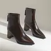 Botas de tornozelo de bico fino com salto grosso estilo coreano para mulheres, outono e inverno, pretas, elegantes, justas, botas de couro de salto médio