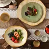 Vajilla de Cerámica Gruesa Estilo Retro Resistente a Altas Temperaturas para Uso Doméstico: Platos, Tazones de Arroz, Tazones para Sopa, Vasos para Agua, Platos Planos de Cerámica Esmaltada con Forma Irregular, Presentación Creativa