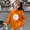 Camiseta de Algodão Puro para Crianças Primavera e Outono, Top Estiloso e Macio Estampado para Meninas, Camiseta Básica de Manga Longa para Meninos, Roupa Infantil