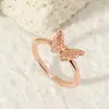 Anillo Abierto de Mariposa Dinámico de Gama Alta Versátil de Lujo de Nicho para Mujer, Anillo de Dedo Índice de Mariposa de Diseño de Moda Personalizado al por Mayor