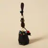 Llavero colgante de talla de madera hecha a mano para llaves de coche de gato, colgante para mochila escolar de mascota linda femenina, regalo para novias, venta al por mayor