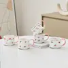 Caneca Fresca Pequena com Borboleta de Aparência Sofisticada Estilo Creme e Toque de Luxo para Meninas, Caneca de Cerâmica Souvenir Fofa e Prática