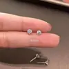 Pendientes de Plata de Ley 999 tipo Stud con Aguja Fina para Cuidado de Perforaciones, Mini Diamante Individual para Hombres y Mujeres, Pequeños Simples, Muy Brillantes, Zirconia con Cuatro Garras para Cartílago