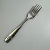 Juego de Cubiertos Infantiles de Acero Inoxidable Dibujos Animados Fruta Dinosaurio Cuchillo, Tenedor y Cuchara Juego de Tres Piezas Juego de Comedor Estilo Occidental Juego de Cubiertos Infantiles