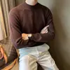 Suéter de punto para hombre, corte slim, cuello alto medio, color liso, multicolor, adecuado para usar debajo de trajes, estilo "old money", otoño e invierno, venta al por mayor de fábrica transfronteriza