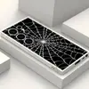 Fondo negro con telaraña plateada-blanca radiante Halloween Samsung funda de teléfono de moda adecuada para S25+/S24Ultra funda suave