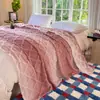 Nueva Manta Jacquard de Color Degradado con Patrón Meiling, Chal para Aire Acondicionado de Oficina, Manta Cálida para Dormitorio y Sala de Estar