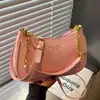 2026 Bolso de Mano Informal Simple Tipo Dumpling Popular de Moda para Mujer Bolso de Hombro Único Bolso Cruzado Elegante con Cadena