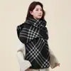Bufanda Estilo Celebridad para Mujer, Otoño e Invierno, Chal Grande de Cuadros Negros, Bufanda a Cuadros Blancos y Negros para Hombre 2026