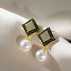 2025 Nuevos Pendientes de Botón Geométricos de Perla y Circonita de Estilo Japonés y Coreano Personalidad Lujo Ligero Simples Versátiles Exquisitos Pendientes