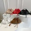Cordón Remaches Personalizados Gran Capacidad 2025 Casual Color Puro Nuevo Estilo Simple Moda Estilo Occidental Cruzado Hombro Bolso Cubo