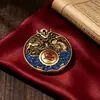 Fábrica de origem dragão de latão com padrão de água do mar pingente de cobre rotativo, trazendo riqueza de todas as direções, design de dragão, ornamento de mão, atacado