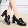Tacones Altos Negros de Punta Redonda para Mujer Tacón Grueso Plataforma Impermeable Otoño 2026 Nuevo Llegado Zapatos Individuales Casuales para Mujer Pies No Cansados Zapatos para Mujer