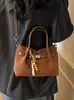Yue Zi 2026 Verano Nuevo Bolso de Mano para Mujer Elegante Retro Bandolera Cruzada de Hombro Bolso Tote de Moda Tendencia para el Trabajo