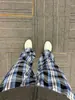 Calça de Xadrez Azul Bordada para Comércio Exterior Transfronteiriço, para Homens e Mulheres, Calça Esportiva de Verão Fina Estilo Americano, Perna Reta Levemente Flare