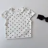 Camiseta Polka Dot Feminina 26 Primavera/Verão, Camiseta Básica Manga Curta Estampa Polka Dot para Bebê Menina, Versátil, Slim Fit, Gola Redonda