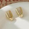 Aretes de aro liso en forma de U transfronterizos Amazon moda caliente OL viajero todo-combinable textura viento frío hebilla lisa para la oreja mujer