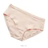 Algodón Diseño de una pieza Ropa interior para mujer Cintura media Talla grande Calzones de algodón sin costuras Calzones de algodón estilo japonés para niñas Ropa interior para niñas gorditas