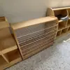 Mesa de Arte Móvel para Jardim de Infância Sala de Aula de Artes Armário de Armazenamento de Papel de Desenho em Madeira Maciça Estúdio de Educação Infantil Rack Organizador Armário de Artes