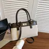 La popular bolsa más vendida de este año para mujer, retro, nuevo diseño de nicho pequeño 2026, bolso cruzado, bolso de mano tipo tote para la temporada de otoño e invierno