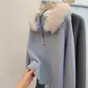 Chaqueta Suéter Cardigan de Punto Azul con Capucha y Doble Cremallera Pequeño Fragante para Mujer Engrosada Única y Súper Atractiva Nuevo Estilo 2025