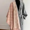 Elegante Moda Invierno 2025 Bufanda Cálida de Imitación Cachemir Doble Cara para Mujer, Chal Largo de Doble Uso y Calentador de Cuello