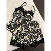 Camisola Sexy de Deseo Puro Estilo Francés Ropa de Dormir para Mujer, Nuevo Conjunto de Verano de Seda Helada con Parches de Encaje Camiseta sin Mangas y Shorts Ropa de Casa