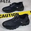 Sapatos Aquáticos Masculinos Sapatos de Malha 2026 Verão Respiráveis Malha Vazada Sapatos Fly-Knit Casuais Esportivos Caminhada Sapatos Aquáticos para Homens