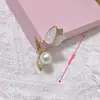 Broche Estilo Coreano com Toque de Luxo, Pino Versátil de Moda de Nicho, Broche Decorativo de Alta Qualidade para Fixar Roupas Anti-Exposição