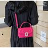 Bolsa de Ombro com Strass Verão 2024 Nova Moda Tendência Cor Lisa Versátil Pequena Quadrada Bolsa Feminina de Strass Bolsa Transversal Casual