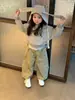 Chaqueta Sudadera para Niña Otoño Nuevo Estilo 2026 Chaqueta de Béisbol con Capucha Rayada Orejas de Conejo para Niñas Cardigan con Cremallera