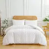 Juego de funda de edredón y fundas de almohada de tres piezas de color sólido bohemio con recortes y borlas, juego de ropa de cama simple para comercio exterior transfronterizo