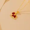 Nuevo Collar con Colgante de Plata de Ley S925 Oro Antiguo Ágata Roja "Riqueza Instantánea" para Mujer, Lujo Ligero Sensación de Alta Gama, Collar del Año del Caballo