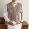 Directo del fabricante: Chaleco de punto grueso de color liso con cuello en V para hombre de otoño e invierno, chaleco de punto base