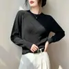 Suéter de punto redondo súper bonito 2026 nuevo estilo manga larga para mujer otoño prenda interior capa base casual versátil top de punto