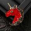 Broche de Unicórnio de Cristal Incrustado com Diamantes Exquisitos, Acessório de Alfinete de Lapela de Moda de Nicho de Alta Qualidade, Joias de Moda Europeias e Americanas